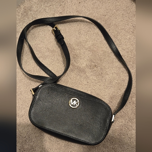 Michael Kors Black Crossbody Bag - Picture 1 of 6